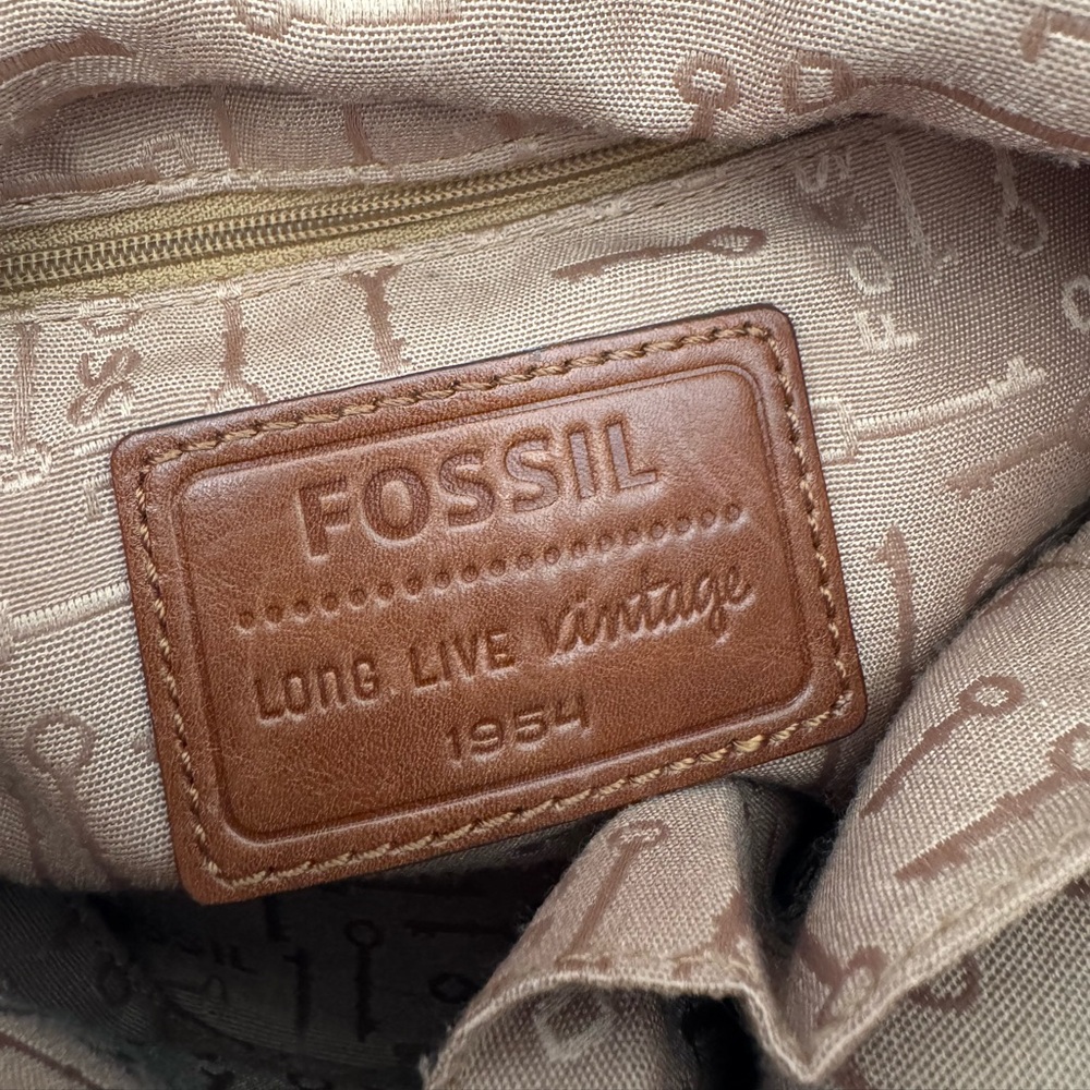FOSSIL LONG LIVE VINTAGE 1954 Leather Crossbody Bag - Picture 13 of 16